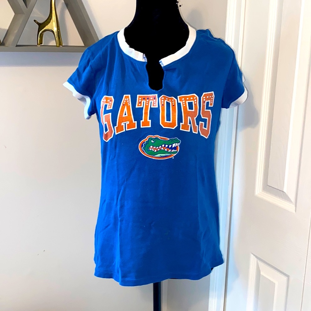 Ladies Florida Gators top, size large, EUC, no defects, no stains, no tears